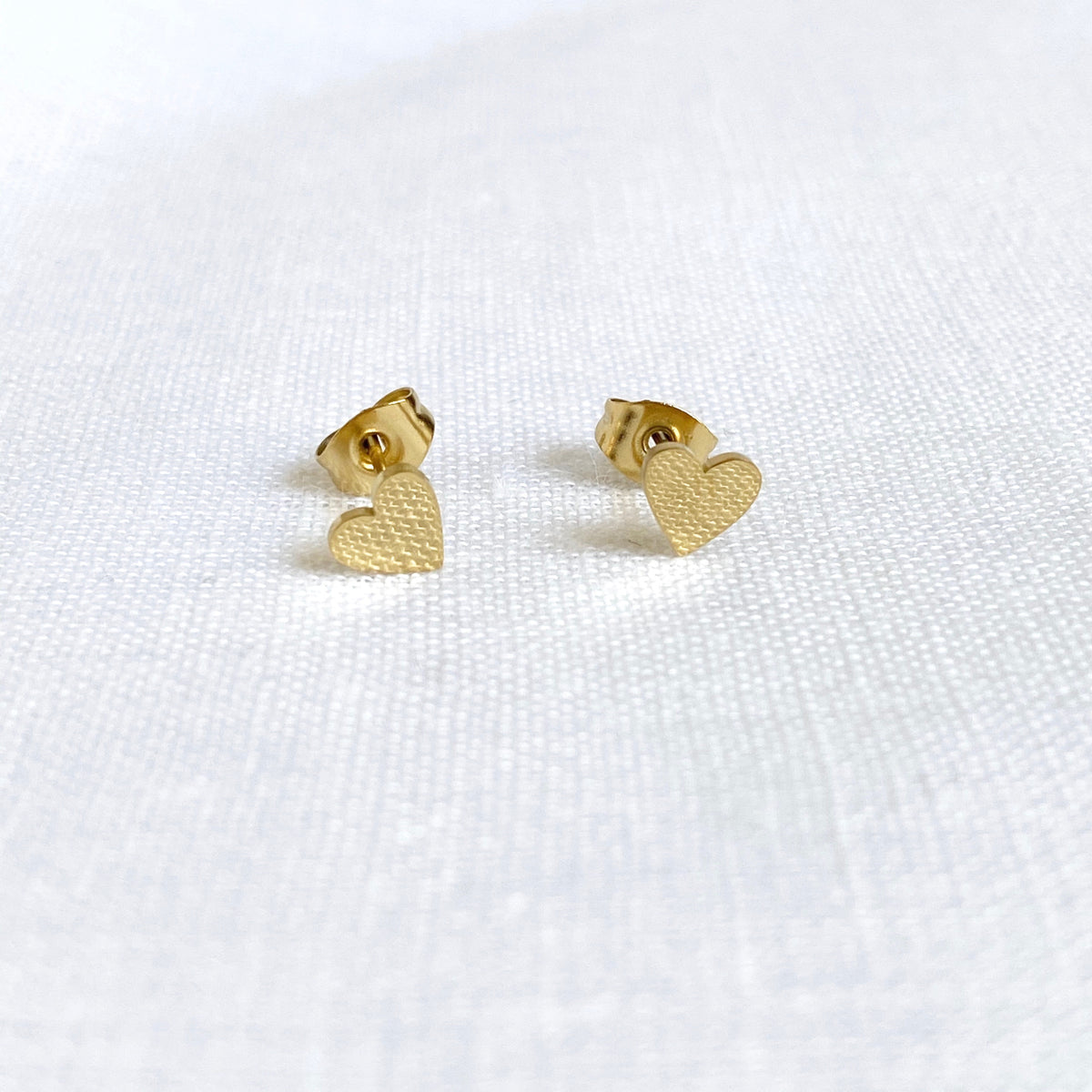 Heart Earrings Gold