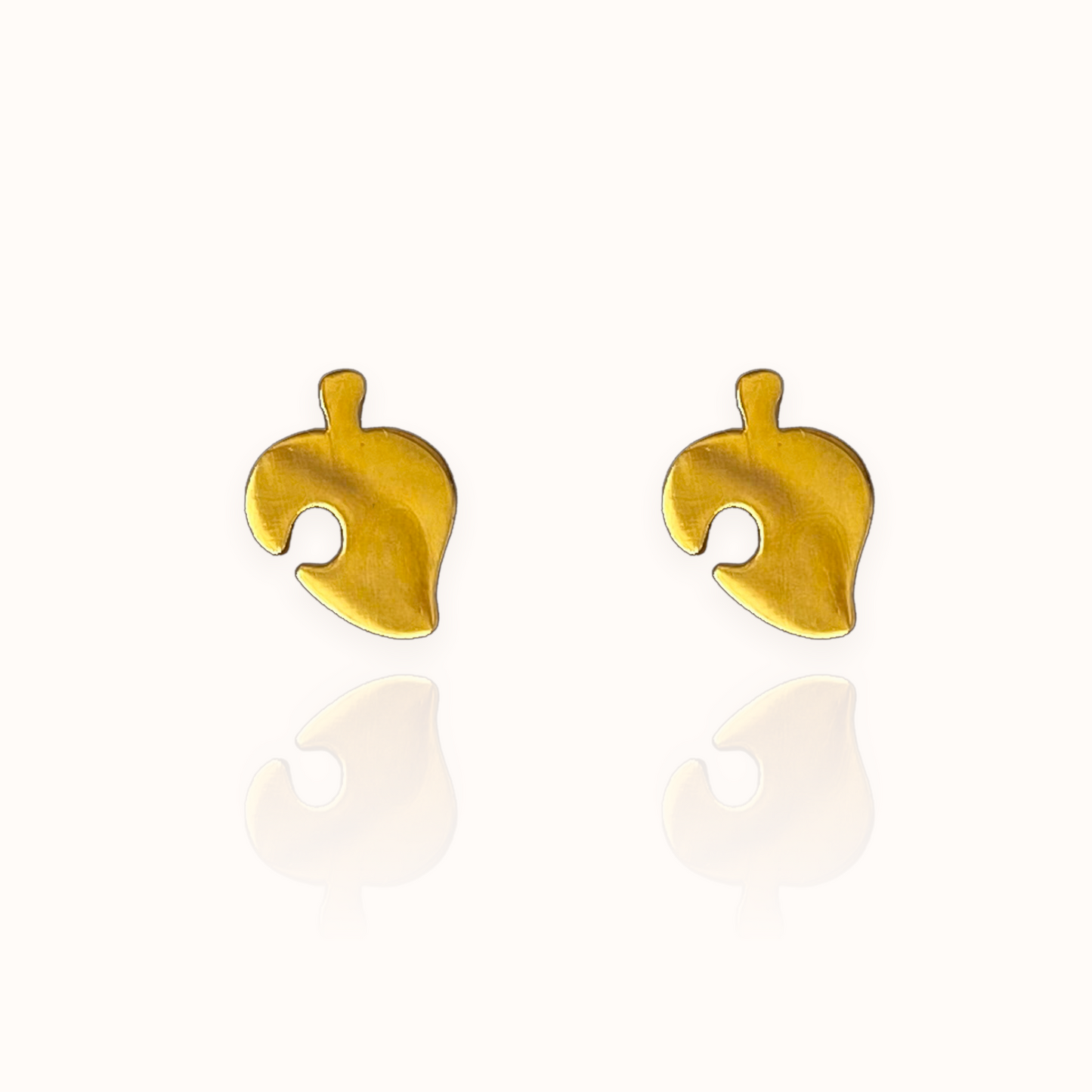 Leaf Earring Studs Gold
