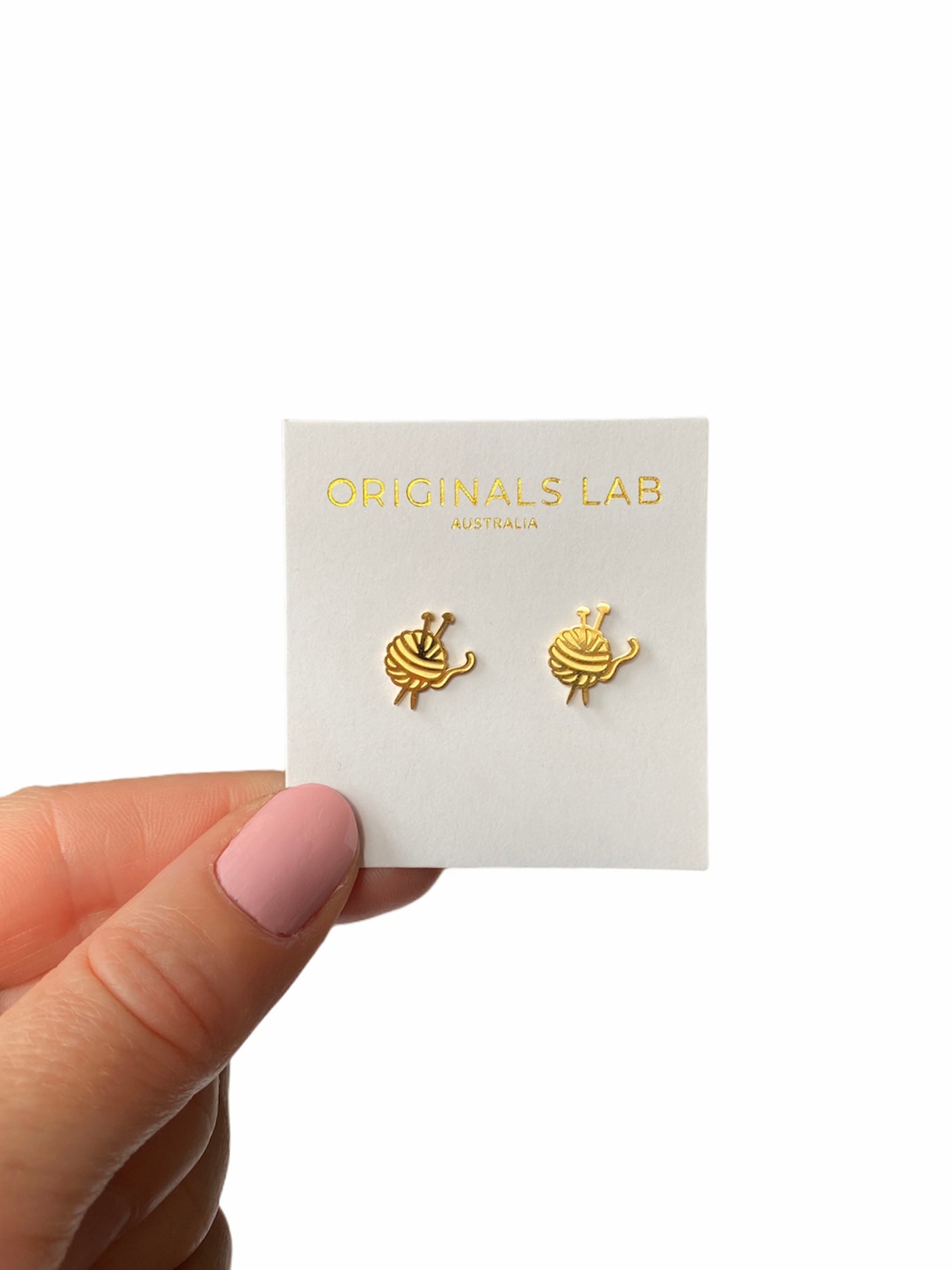 Knitting Needles and Yarn Studs Gold