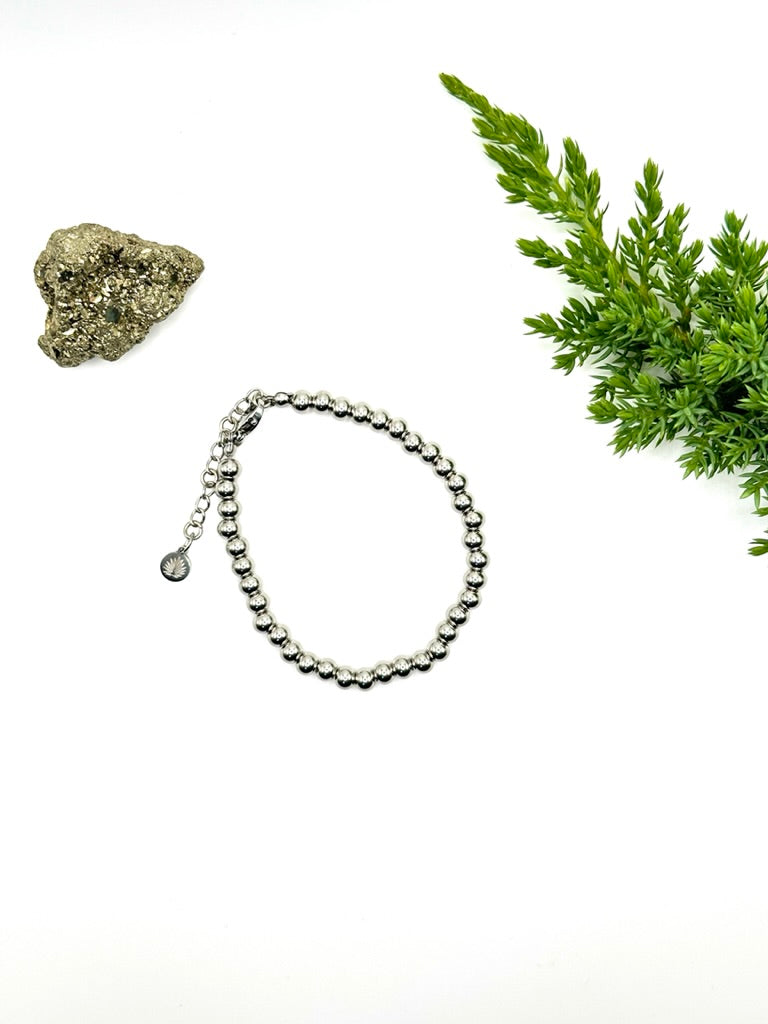 Classic Orb Bracelet Silver