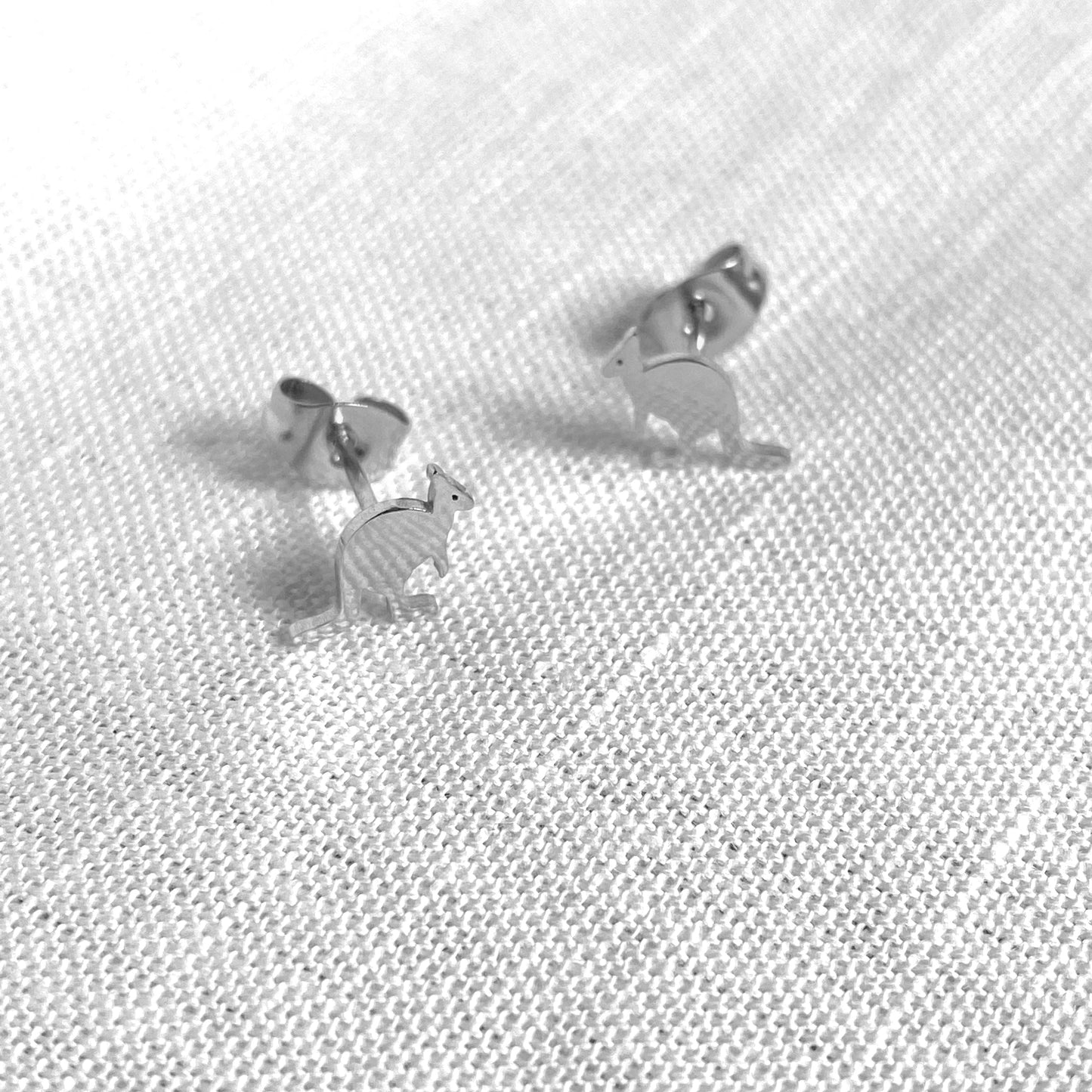 Kangaroo Earring Studs Silver