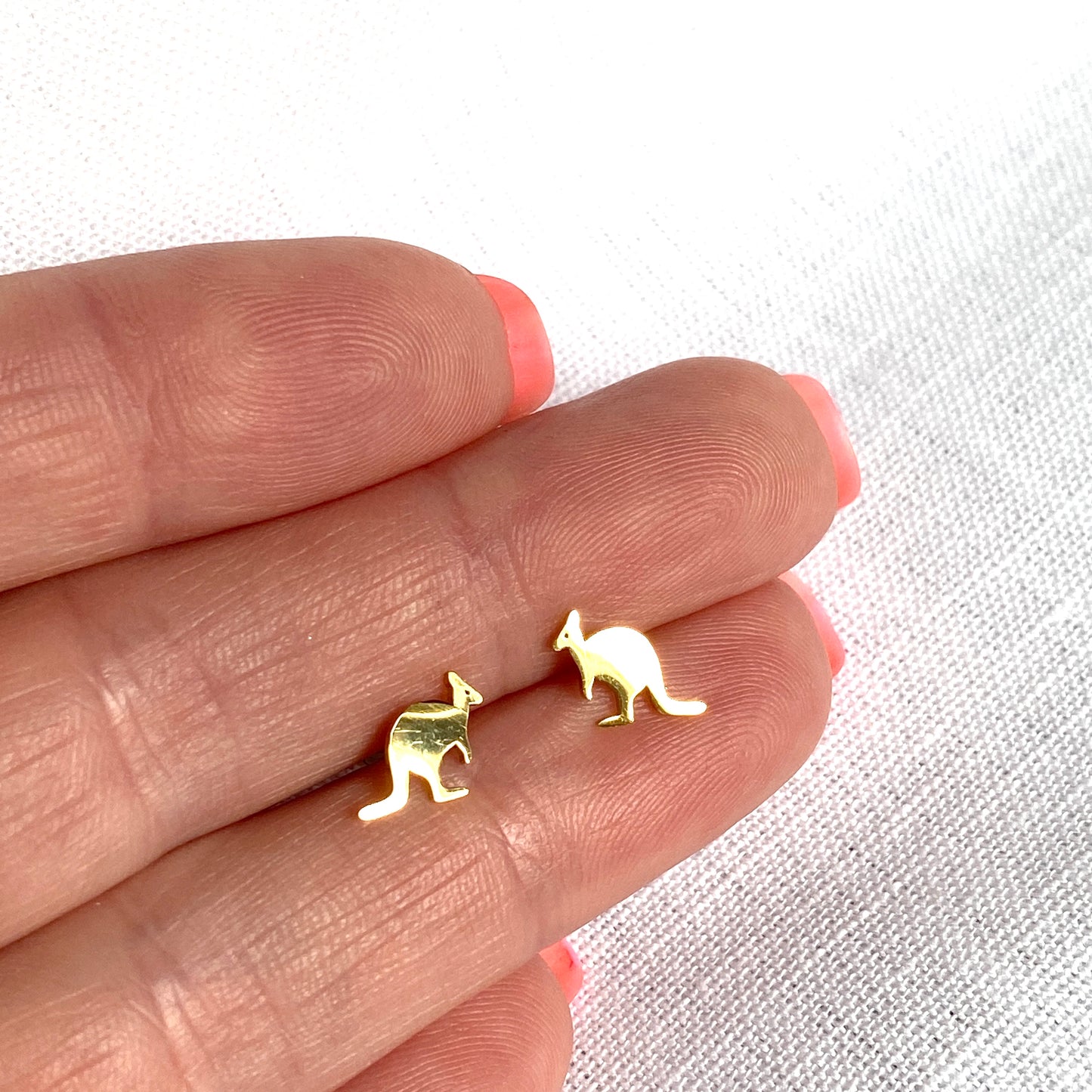 Kangaroo Earring Studs Gold