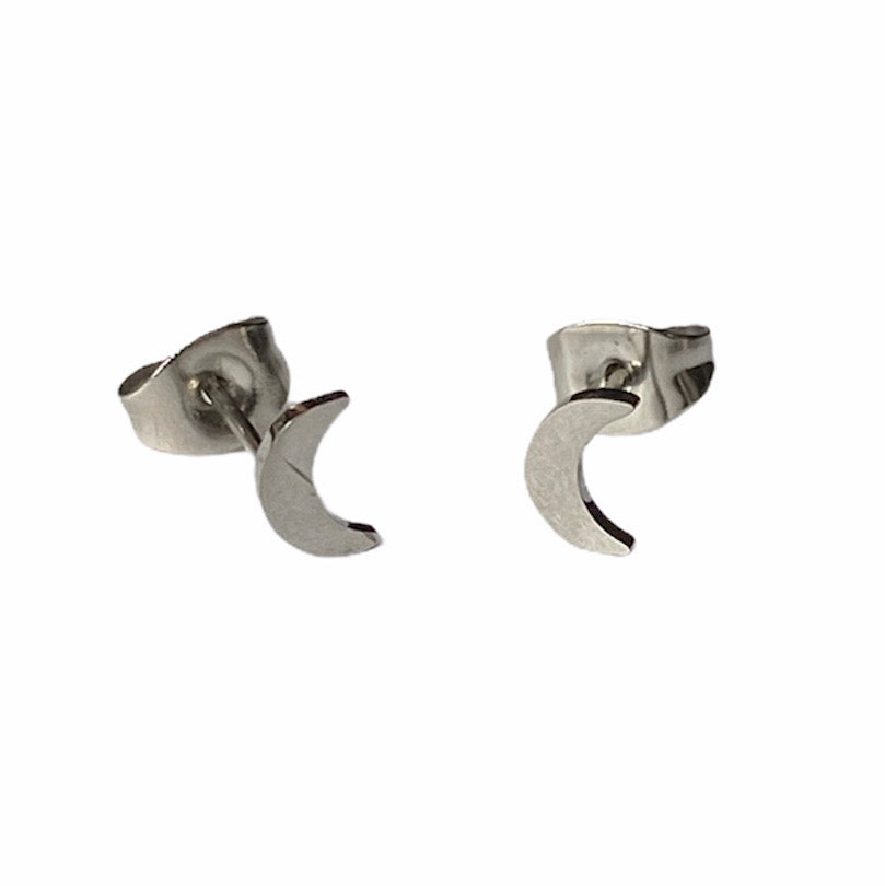 Moon Crescent Studs Silver